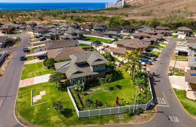 @ Marbella Lane - Pōmaika'i Ocean Love Paradise