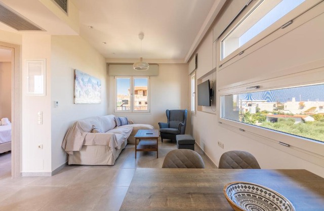 Marigold Seaside B2