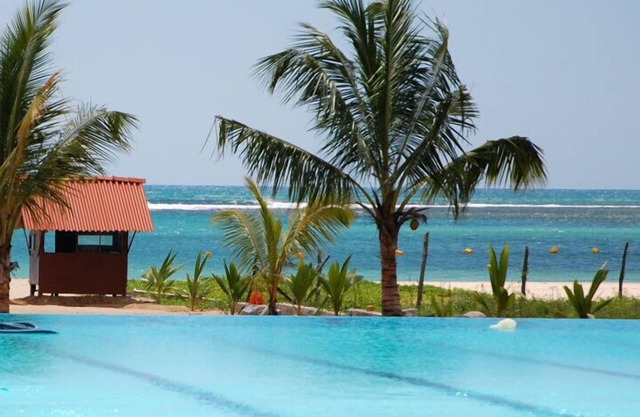 Marina Beach Passikudah