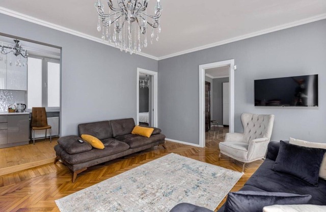 MaRKoS Sololaki Flat