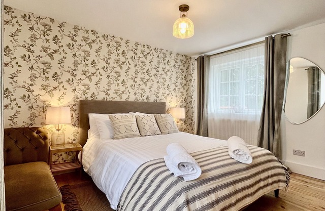 Marshmede Cottage - Quiet, Relaxing, Private - in the heart of the countryside