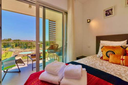 Marvell Design with heated pool&GYM&Playground