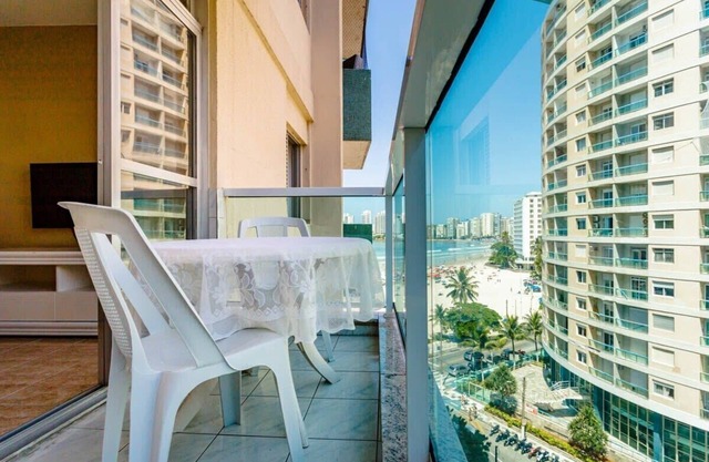 Marvelous apartment with ocean view in Pitangueira