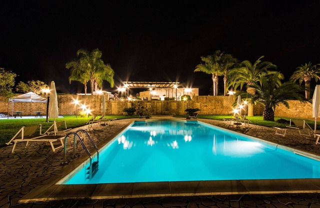 Masseria Relais Saraceno with pool, Melendugno, Italy