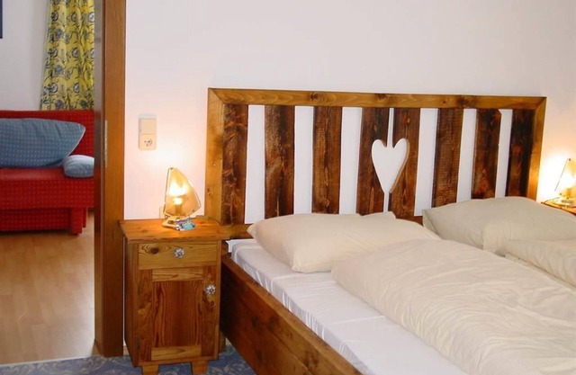 Mattehansnock/2 bedrooms/shower, bath - Apartments Almsonne