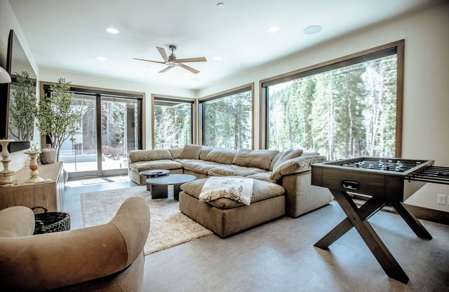 Meadow Chutes by Cottonwood Lodging (local excellence in hosting)