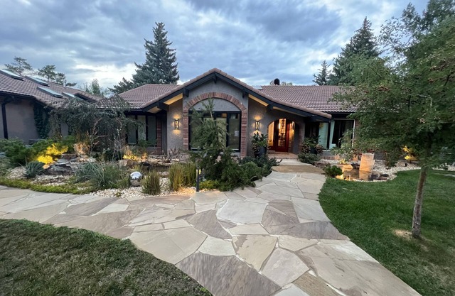 Mediterranean Style Oasis In N Boulder Open Space