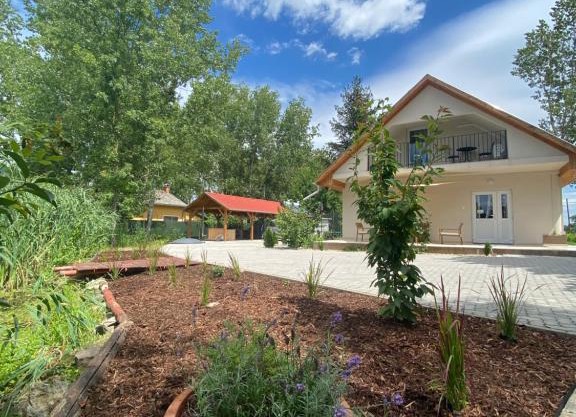 Megnyugtat-LAK Vendégház