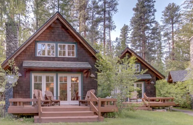 Metolius River Resort Cabin 4 - Luxurious cabin on the Metolius River w/