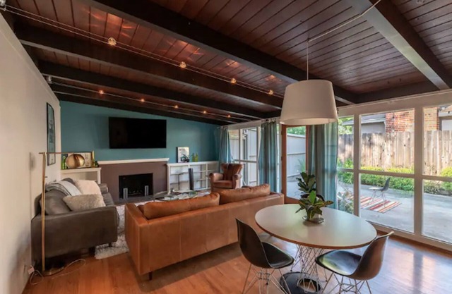 ★Mid-Century Modern Home - Close to Downtown★