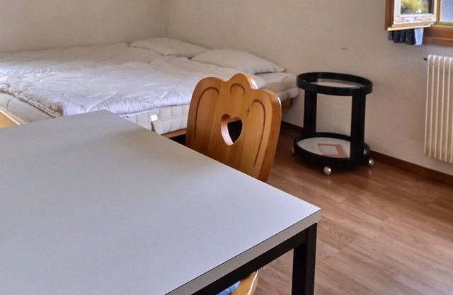 Middle class studio for 2 people, living room with 2 beds, kitchen area, shower-WC, balcony, fifth f
