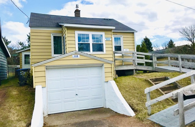 Minnesota Point Beach House 4
