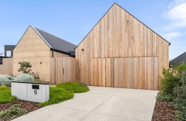 Mintaro - Point Lonsdale