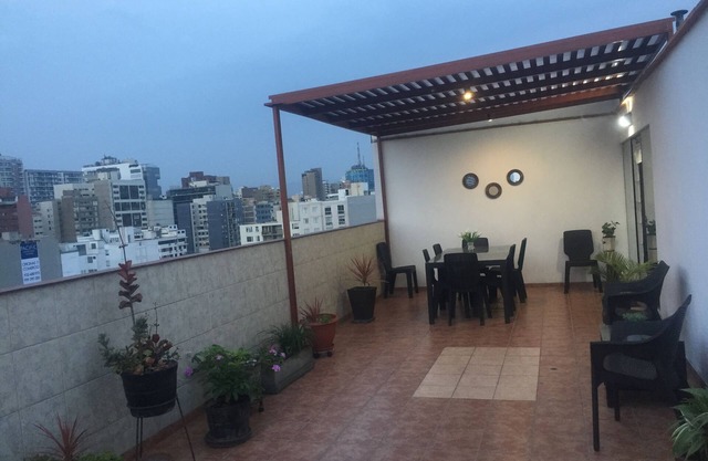 Miraflores Penthouse-Rooftop Private Terrace-2 levels- Ocean View-4 bedroom,