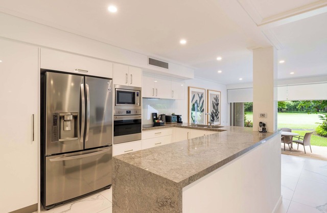 Mirage Resort Villa 422 with access to Sheraton Facilities