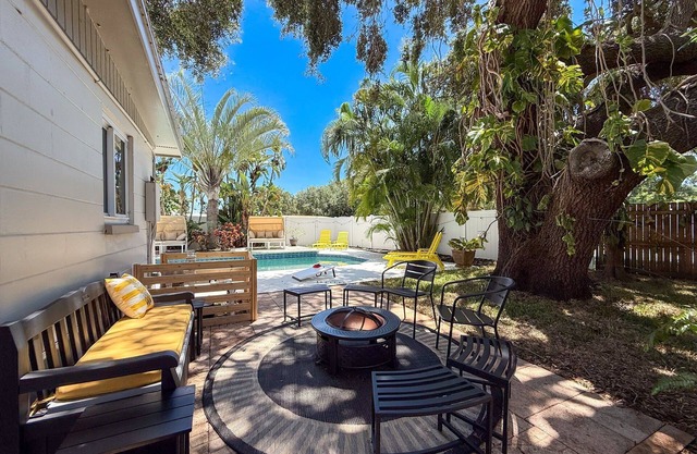 Modern 3BR Retreat with Pool & Fire Pit
