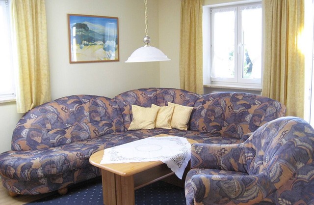 Modern and friendly furnished apartment (46sqm) with separate living room and bedroom