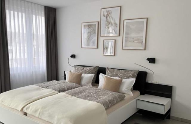 Modern apartment for 2 people. close to town