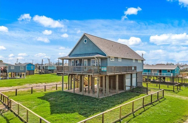 Modern Coastal Home | Steps from Beach | 3BR Pet-Friendly w/Views