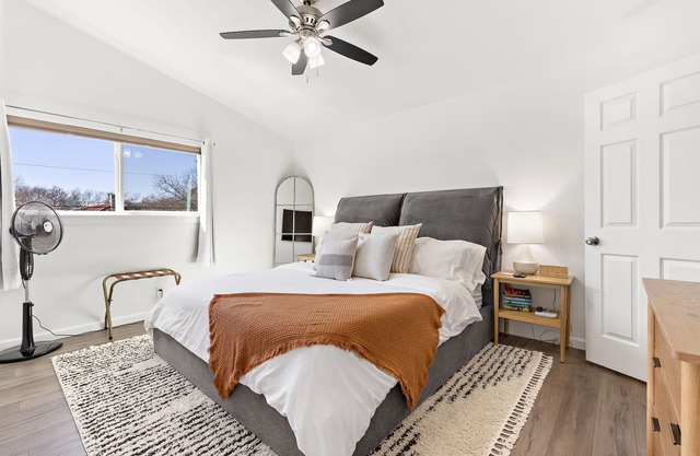 Modern Comfort in Central Austin! Very close to UT