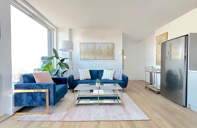 Modern Guest Suite with Large Private Terrace Williamsburg