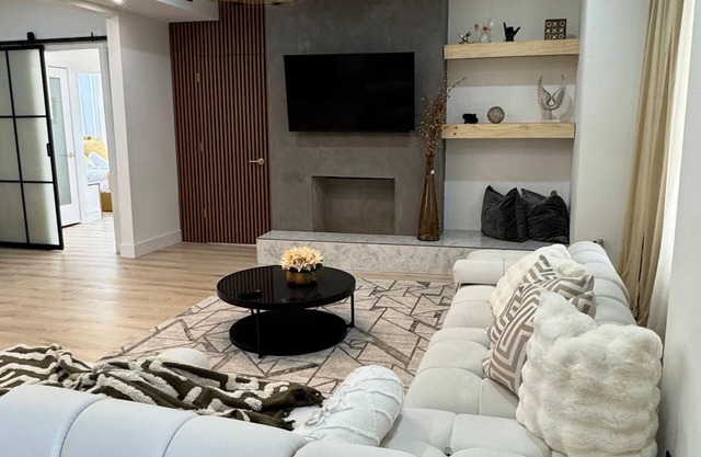 Modern Luxury Retreat Sleeps 13+ NJ & NYC Access