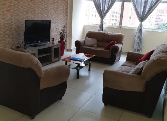 Modern Mangrove Apartment