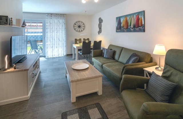 Modern new-build apartment Fensalir in a quiet, central location