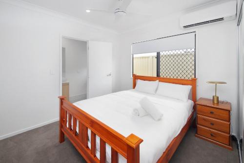 Modern New-Build Tranquil Home Studio