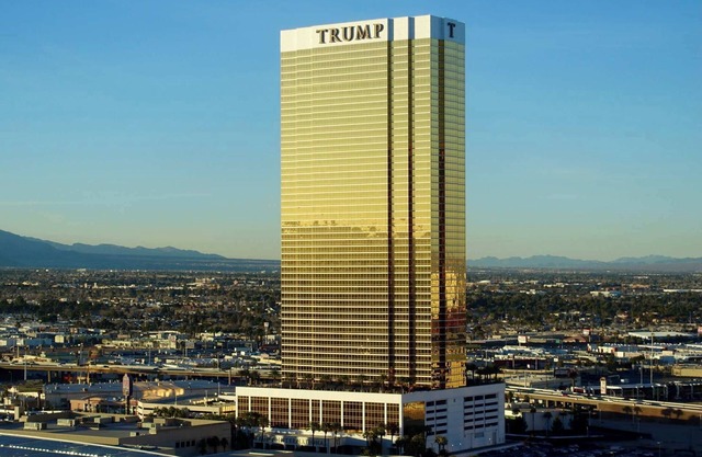 Modern Renovated Studio in Trump Tower 2506