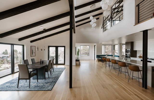 Modern Residence Panoramic Views