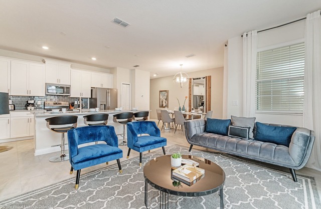 Modern Townhome W/private Pool & Free Water Park!