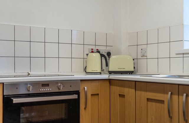 Modern Wolverhampton 3 bed Home