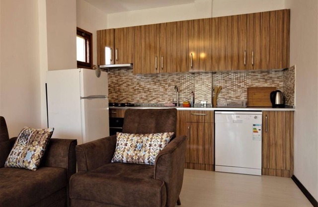 Monna Roza Maxx apart