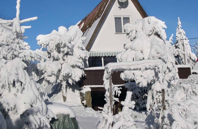 Montain hut Svahova with fireplace, sauna, tennis court, jacuzzi and outdoor pool