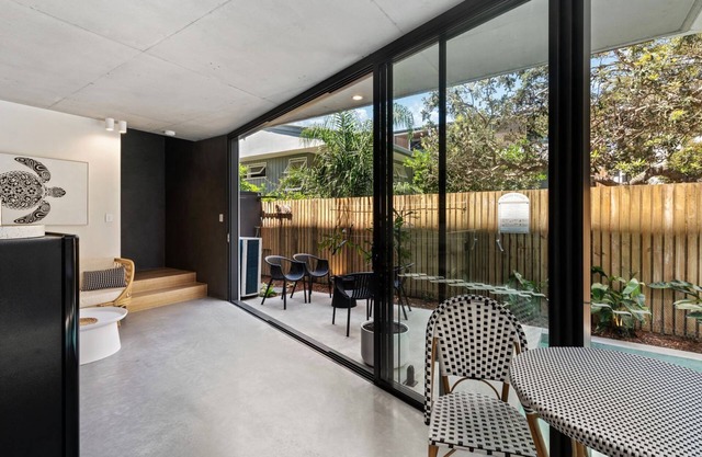 Mooloolaba luxury beach escape The Smith