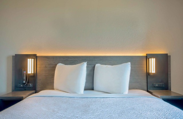 Motel 6 Harlingen, TX