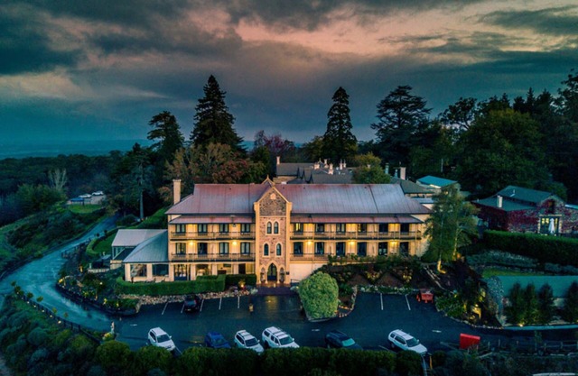 Mount Lofty House & Estate Adelaide Hills - Adults Retreat