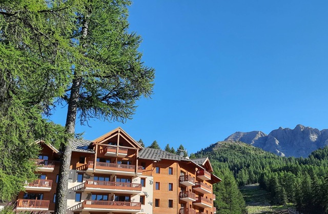 Mountain apartment in Vars les Claux