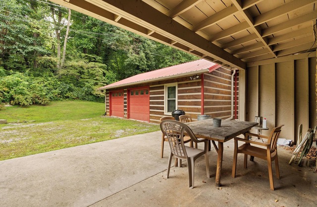 MOUNTAIN JOY COTTAGES #3 - OWL LODGE