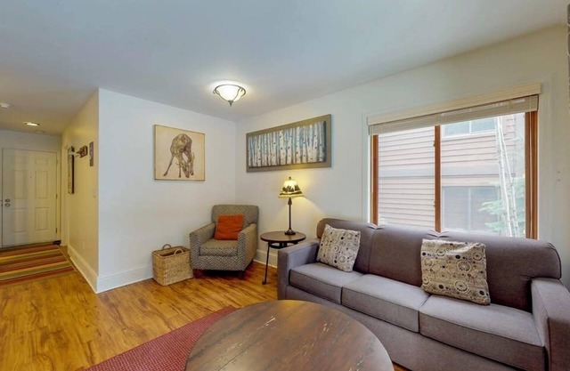 Mountain Sunsets is lovely mountain getaway at Wildwood Suites.