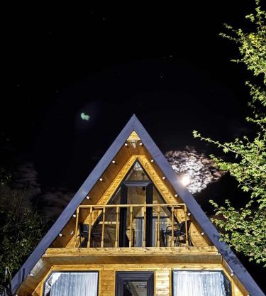 Mtiskari cottage in Utsera