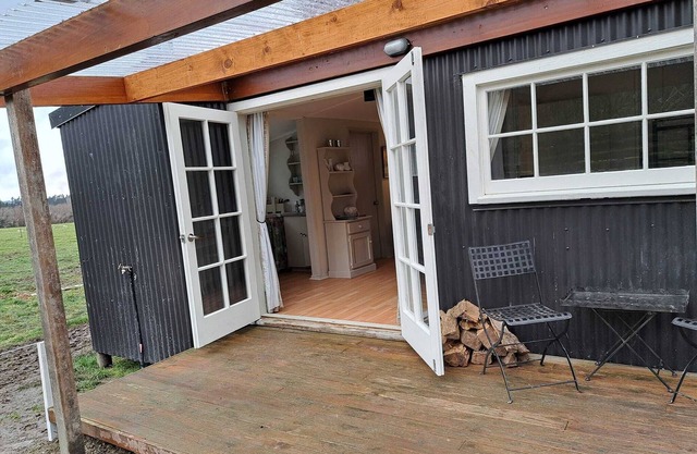 Mulberry Cottage at Gunyah by Mt Hutt