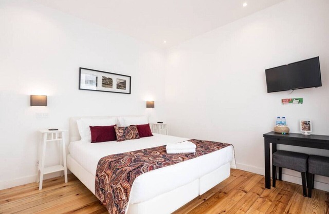 MyStay - Porto Centro studio with terrace in city center