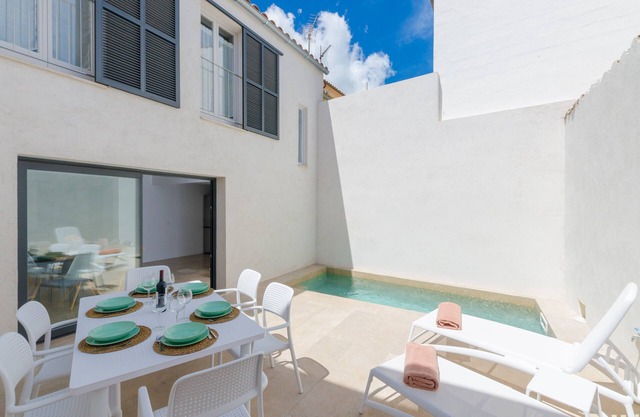NA VALENTA - Villa with private pool in Artà. Free WiFi