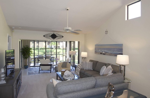 Naples, FL- North Naples, FL - Beachwalk, Vanderbilt Beach