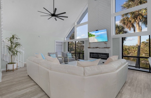 Nature View Island Manor