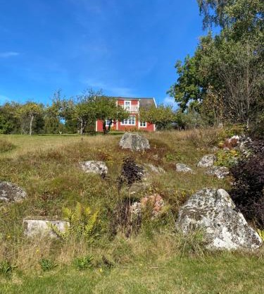 Naturnära hus utanför Reftele närhet till Isaberg och High Chaparral