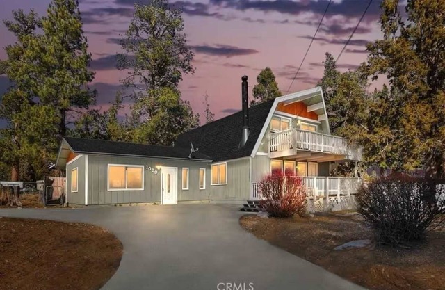 Navigate Stays Best Location Pet Friendly Games