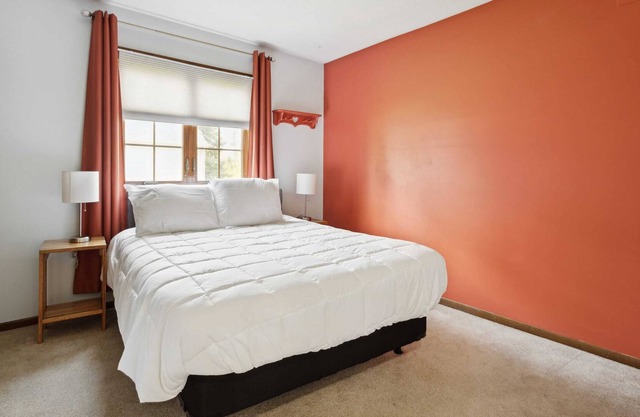 Near Shopping & Dining- The South Bend Bungalow